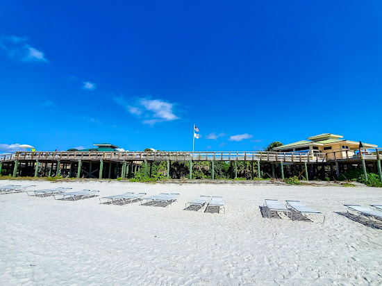 Big Hickory beach