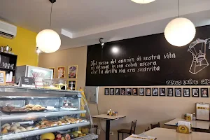 Literary Cafe Maringa image