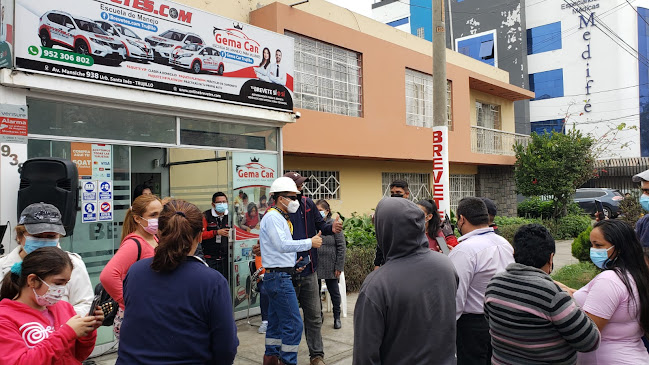 Opiniones de Escuela de Manejo BREVETES.COM en Trujillo - Autoescuela