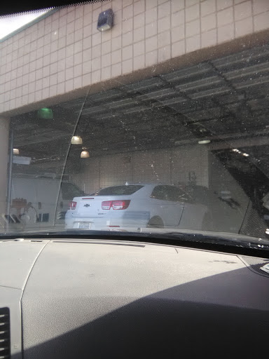 Tire Shop «Discount Tire Store - Center Line, MI», reviews and photos, 26805 Van Dyke, Center Line, MI 48015, USA