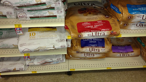 Pet Supply Store «PetSmart», reviews and photos, 145 Witchwood Dr, North Wales, PA 19454, USA