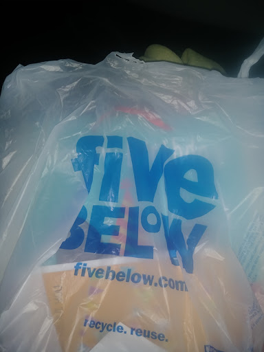 Variety Store «Five Below», reviews and photos, 4801 McKnight Rd, Pittsburgh, PA 15237, USA