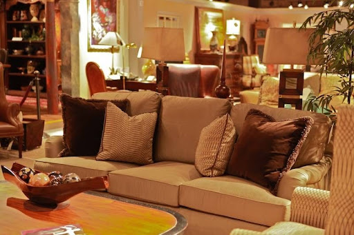 Furniture Store «Townhouse Galleries», reviews and photos, 509 11th St SE, Decatur, AL 35601, USA