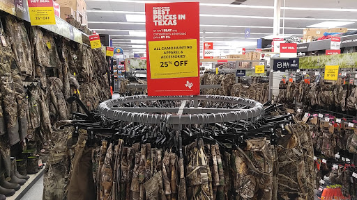 Sporting Goods Store «Academy Sports + Outdoors», reviews and photos, 2804 Business Center Dr, Pearland, TX 77584, USA