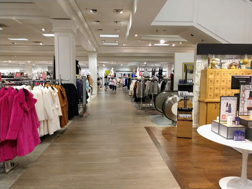Department Store «Lord & Taylor», reviews and photos, 760 Boylston St, Boston, MA 02199, USA