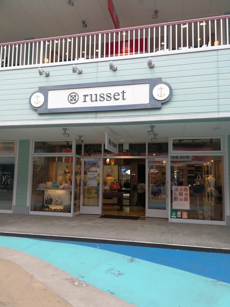 Russet OUTLET 横浜ベイサイド店