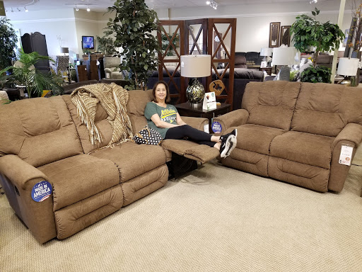 Furniture Store «La-Z-Boy Furniture Galleries», reviews and photos, 17305 Southcenter Pkwy, Tukwila, WA 98188, USA