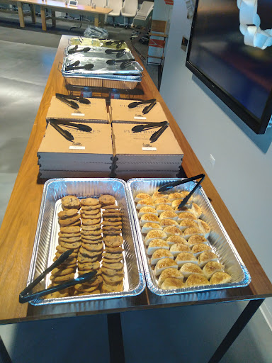 American Restaurant «Pinstripes», reviews and photos, 1150 Willow Rd, Northbrook, IL 60062, USA