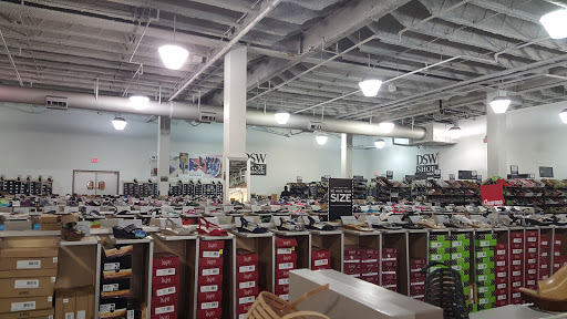 Shoe Store «DSW Designer Shoe Warehouse», reviews and photos, 1044 Westminster Mall, Westminster, CA 92683, USA