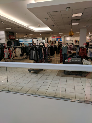 Shopping Mall «Westfield Horton Plaza», reviews and photos, 324 Horton Plaza, San Diego, CA 92101, USA