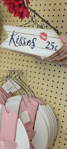Craft Store «Hobby Lobby», reviews and photos, 2650 S I-35 Service Rd, Moore, OK 73160, USA