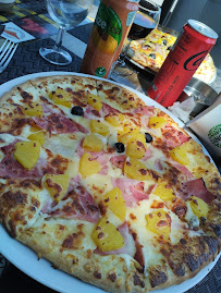 Plats et boissons du Restaurant pizzeria La Caverne à Escalquens - n°15