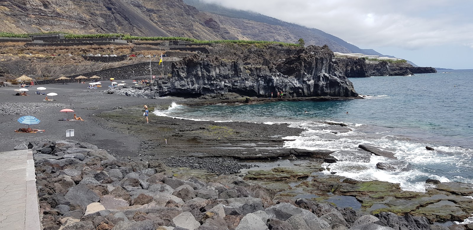 Foto von Playa de Charco Verde befindet sich in natürlicher umgebung