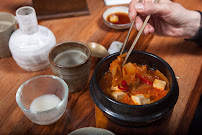 Kimchi du Restaurant coréen BEKSEJU VILLAGE FRANCE à Paris - n°1
