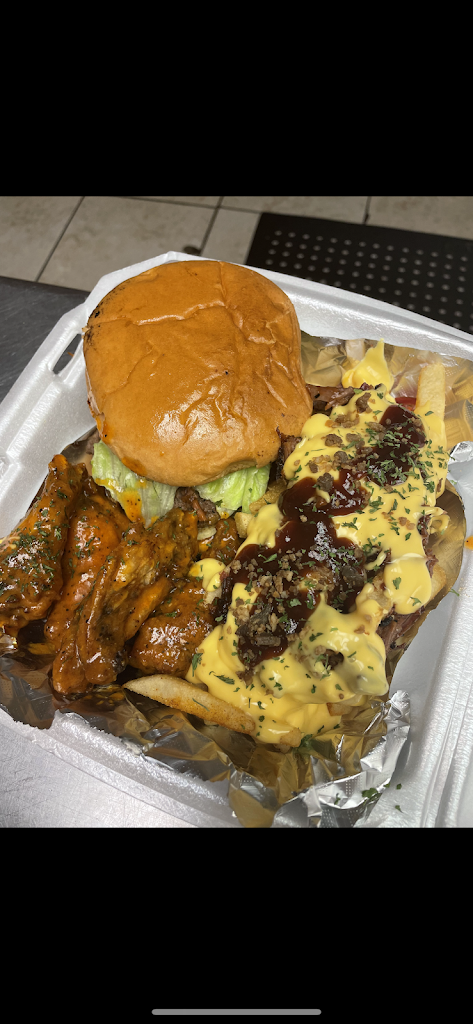 LAKESIDE LOUNGE CAFE 79403