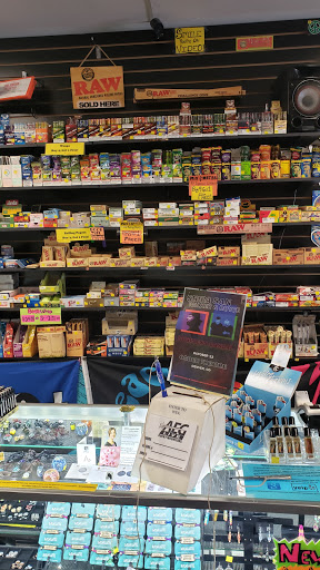 Tobacco Shop «Headed West», reviews and photos, 9674 E Arapahoe Rd, Greenwood Village, CO 80112, USA