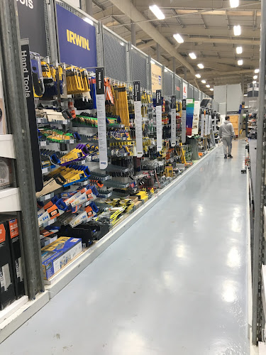 Reviews of Wickes in Woking - Hardware store