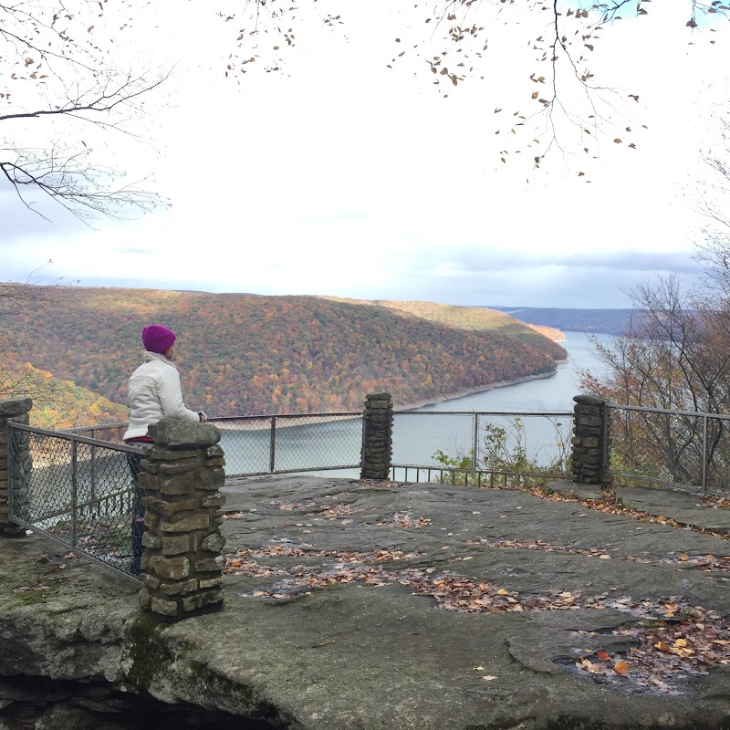 Jakes Rock Picnic Area