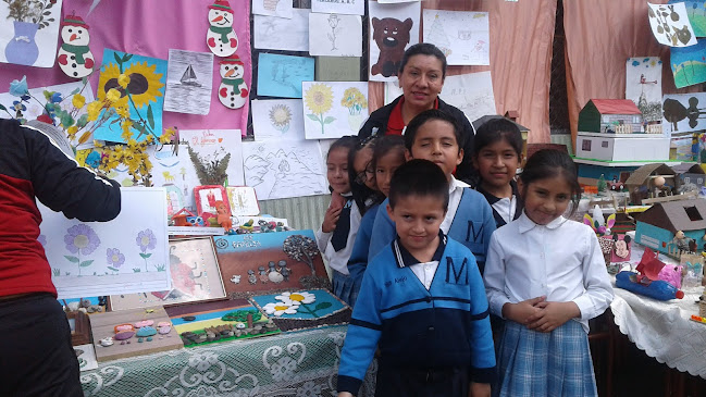 Escuela Matilde Hidalgo De Procel