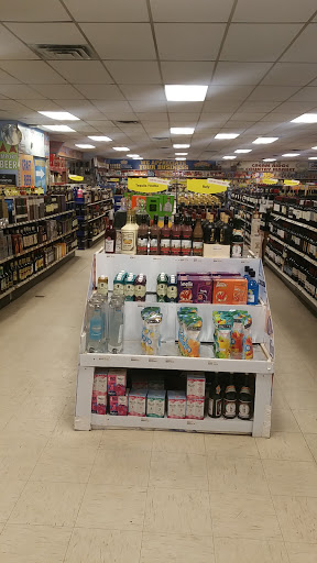 Liquor Store «Cream Ridge Country Market & Liquors», reviews and photos, 794 Monmouth Rd, Cream Ridge, NJ 08514, USA