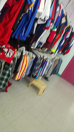 Thrift Store «Indian Head Highway Thrift», reviews and photos, 4800 Indian Head Hwy, Oxon Hill, MD 20745, USA