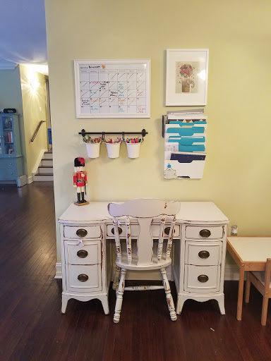 Used Furniture Store «C&D Second Chance», reviews and photos, 201 N Poplar Ave, Sanford, FL 32771, USA