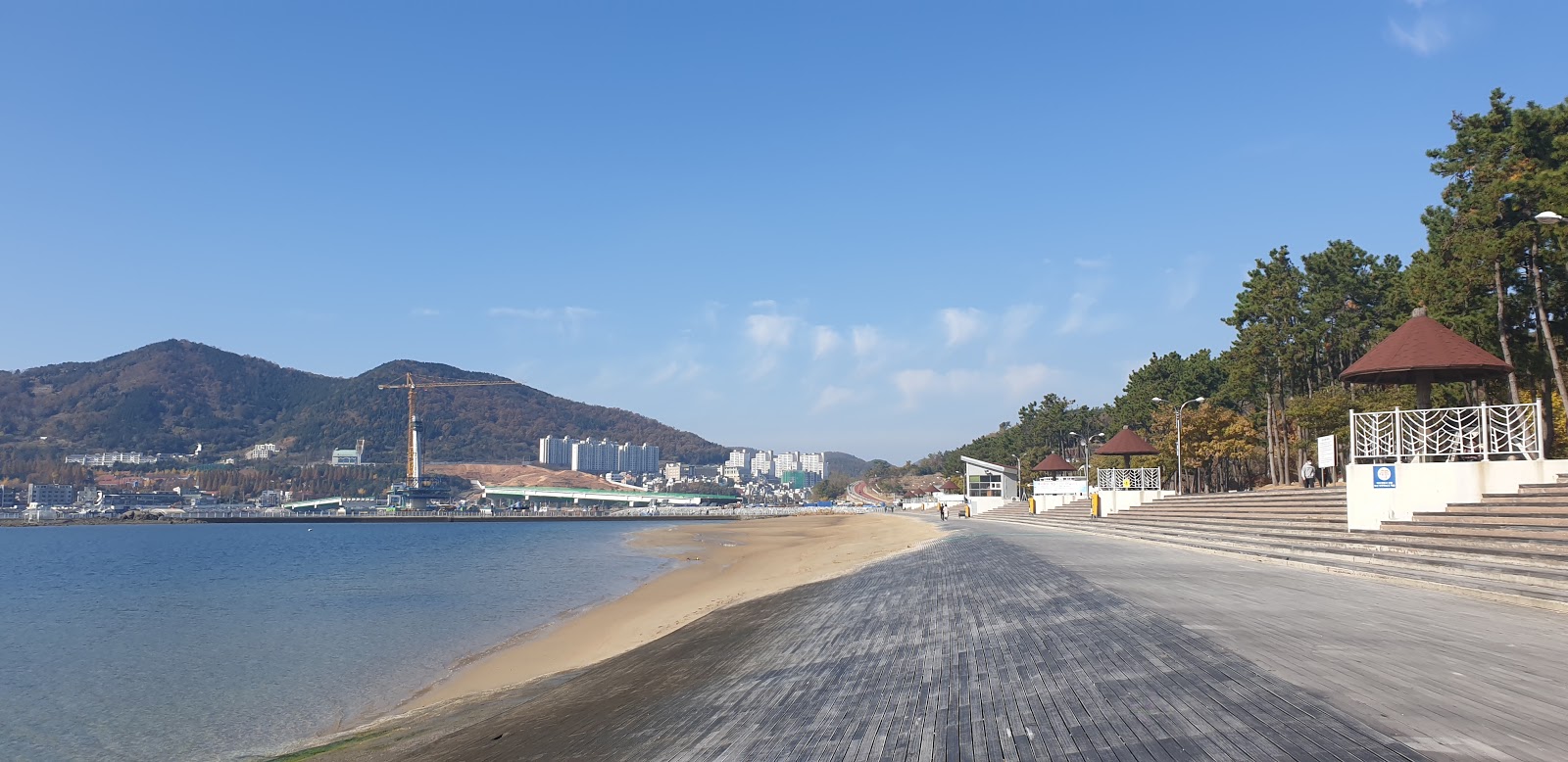 Foto van Ungcheon Beach Park en de nederzetting
