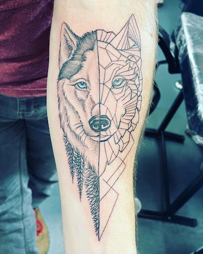 Explore brand tattoo ideas, creative tattoo ideas in Glenwood Springs, available at Spyder Rose Tattoo