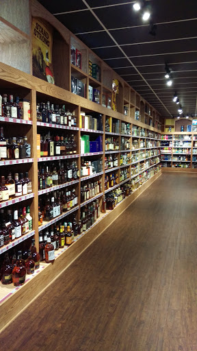 Liquor Store «Shyamrock Liquors», reviews and photos, 2926 Nashville Rd, Bowling Green, KY 42101, USA