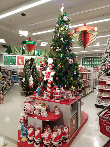 Department Store «Target», reviews and photos, 100 Willow St, Farmingdale, NY 11735, USA