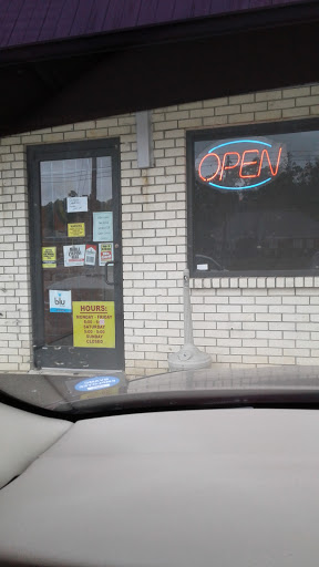 Tobacco Shop «Tobacco Express», reviews and photos, 6975 Gadsden Hwy, Trussville, AL 35173, USA