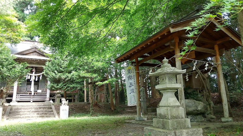 瀬峰八幡神社