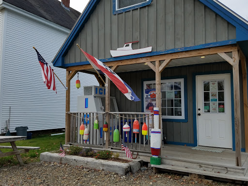 Seafood Market «Dorr Lobster Seafood Market», reviews and photos, 372 Shore Rd, Ellsworth, ME 04605, USA