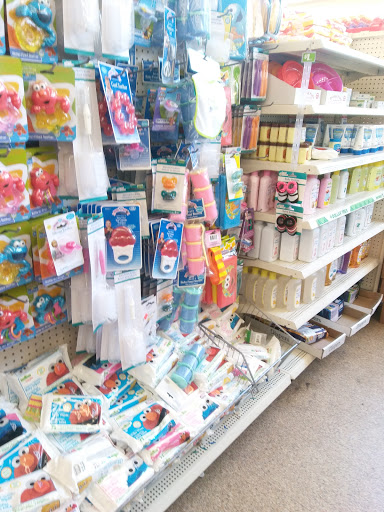 Dollar Store «Dollar Tree», reviews and photos, 14700 Crenshaw Blvd, Gardena, CA 90249, USA