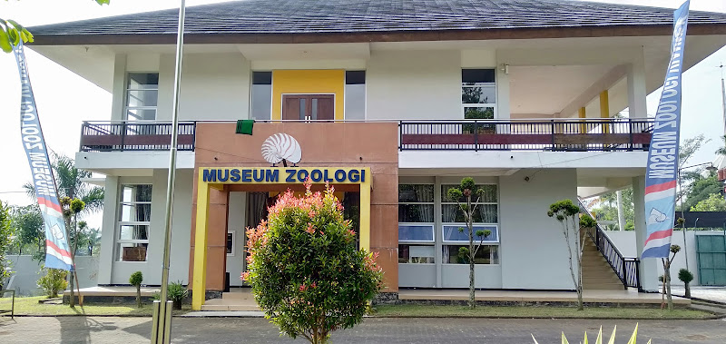 Museum Zoologi Frater Vianney