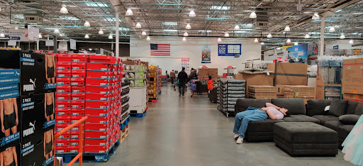 Warehouse store «Costco Wholesale», reviews and photos, 3171 District Ave, Charlottesville, VA 22901, USA