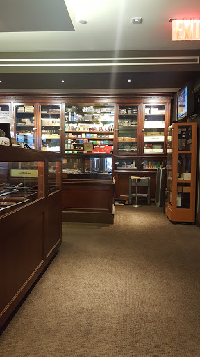 Cigar Shop «W. Curtis Draper Tobacconist», reviews and photos, 699 15th St NW, Washington, DC 20005, USA