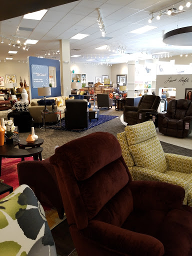 Furniture Store «LA-Z-BOY HOME FURNISHINGS & DÉCOR», reviews and photos, 1240 US-22, North Plainfield, NJ 07060, USA