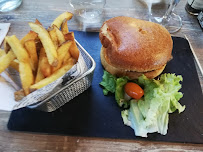 Hamburger du Restaurant français A la Table de l'Etang à Millery - n°7
