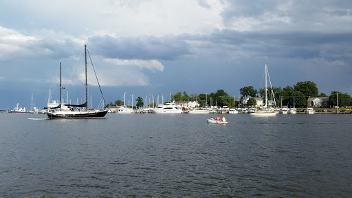 Yacht Club «Solomons Island Yacht Club», reviews and photos, 14604 Hg Trueman Rd, Solomons, MD 20688, USA