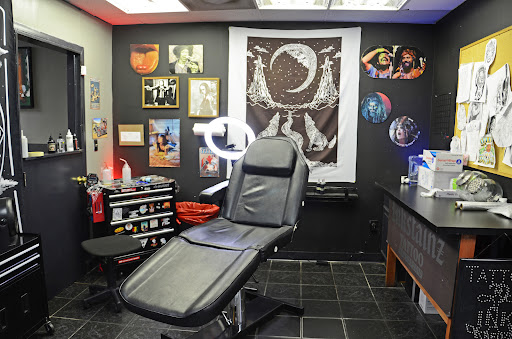 Tattoo Shop «Inkstainz tattoo studio», reviews and photos, 6003 Roosevelt Blvd, Jacksonville, FL 32244, USA
