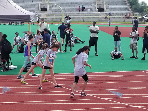 Stadium «Hanson Stadium», reviews and photos, 5501 W Fullerton Ave, Chicago, IL 60639, USA