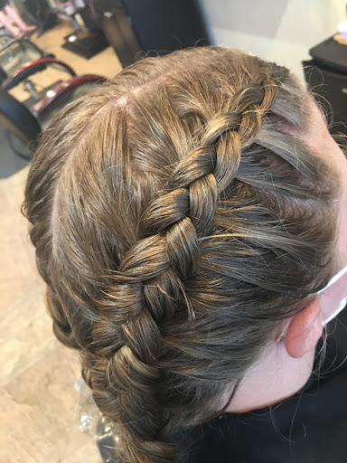 Hair Salon «Heads Up Hair Salon», reviews and photos, 7636 S Westnedge Ave, Portage, MI 49002, USA