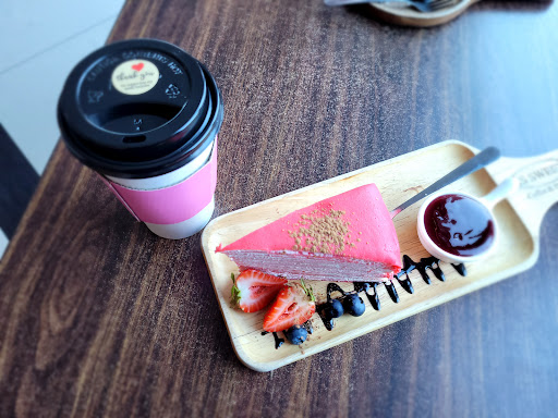 Dessert Restaurant «Is Sweet Coffee & Dessert», reviews and photos, 5288 Spring Mountain Rd #101, Las Vegas, NV 89146, USA