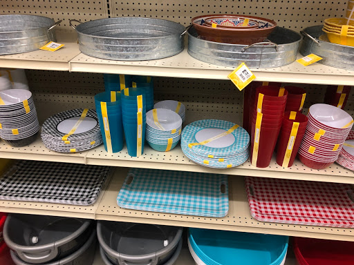 Discount Store «Big Lots», reviews and photos, 923 N 14th St, Leesburg, FL 34748, USA