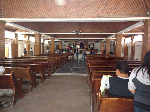 Iglesia Todos Los Santos Sección Montes