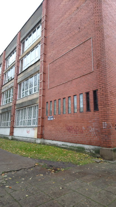 Rīgas 13. arodvidusskola