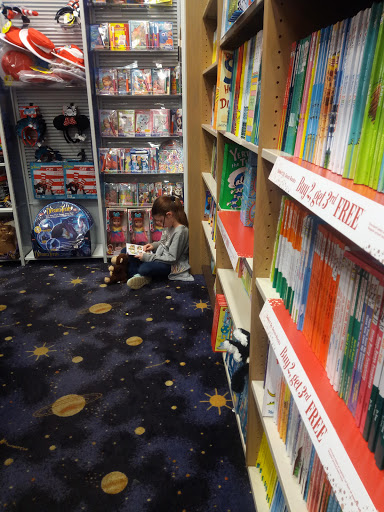 Book Store «Books-A-Million», reviews and photos, 6601 Edwardsville Crossing Dr, Edwardsville, IL 62045, USA