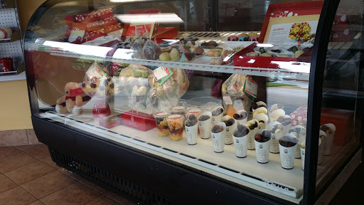 Shopping Mall «Coralwood Shopping Center», reviews and photos, 2301 Del Prado Blvd S, Cape Coral, FL 33990, USA