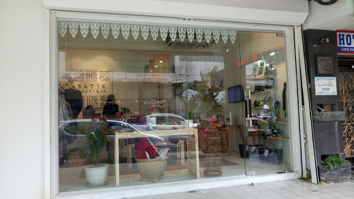 Batik Boutique - Desa Sri Hartamas